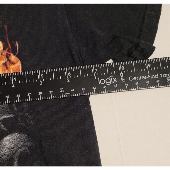 Cedar Point HalloWeekends T Shirt Size Small Black Graphic Flaming Skull - Picture 4 of 7